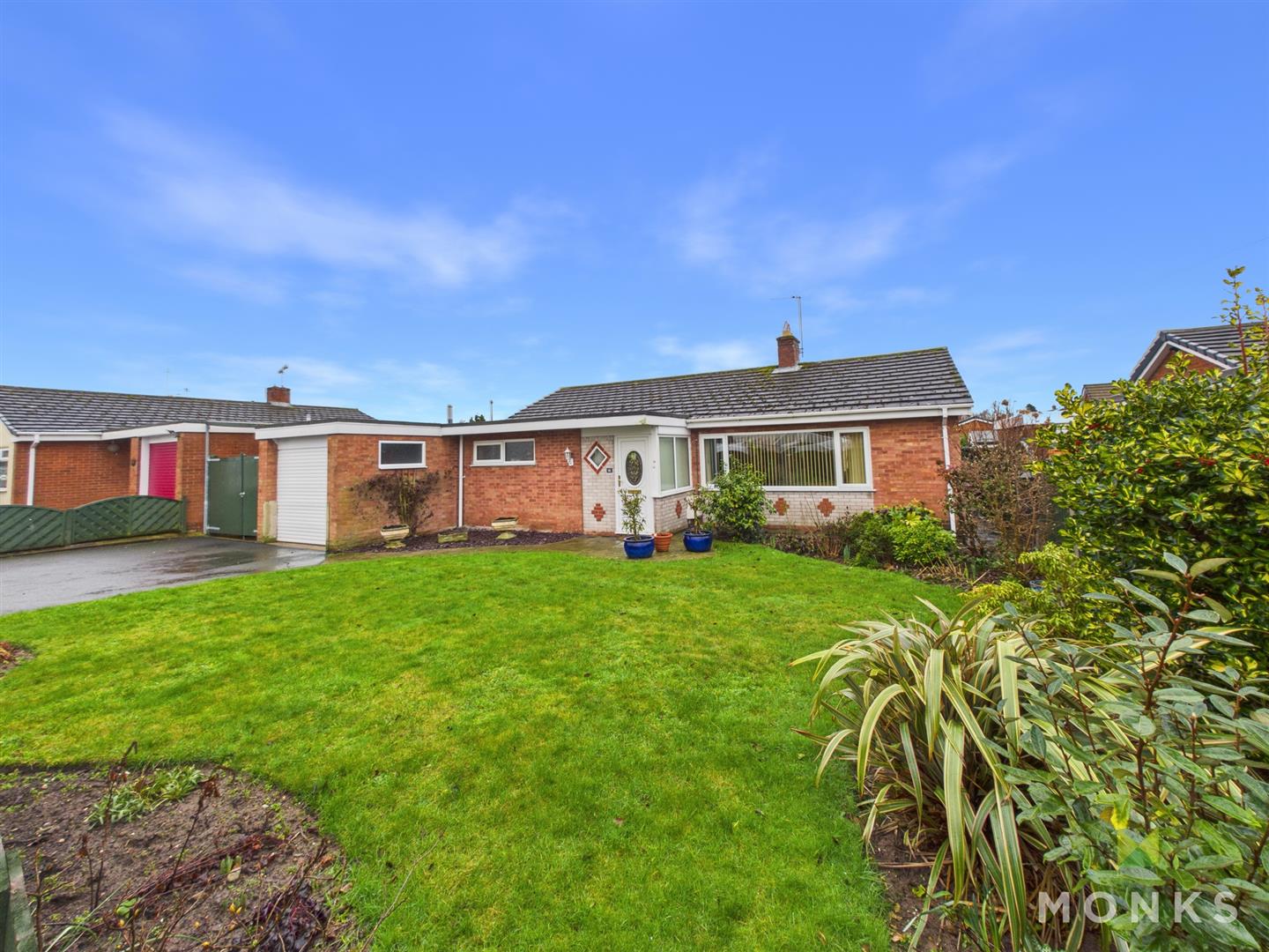 16 Mytton Lane, Shrewsbury, SY4 4JE For Sale